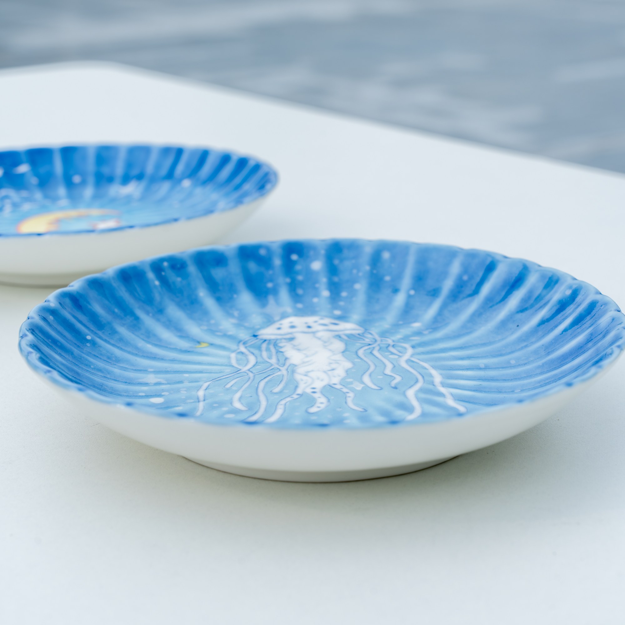 Hand-Painted Ocean Jellyfish Ceramic Plate - Image 4